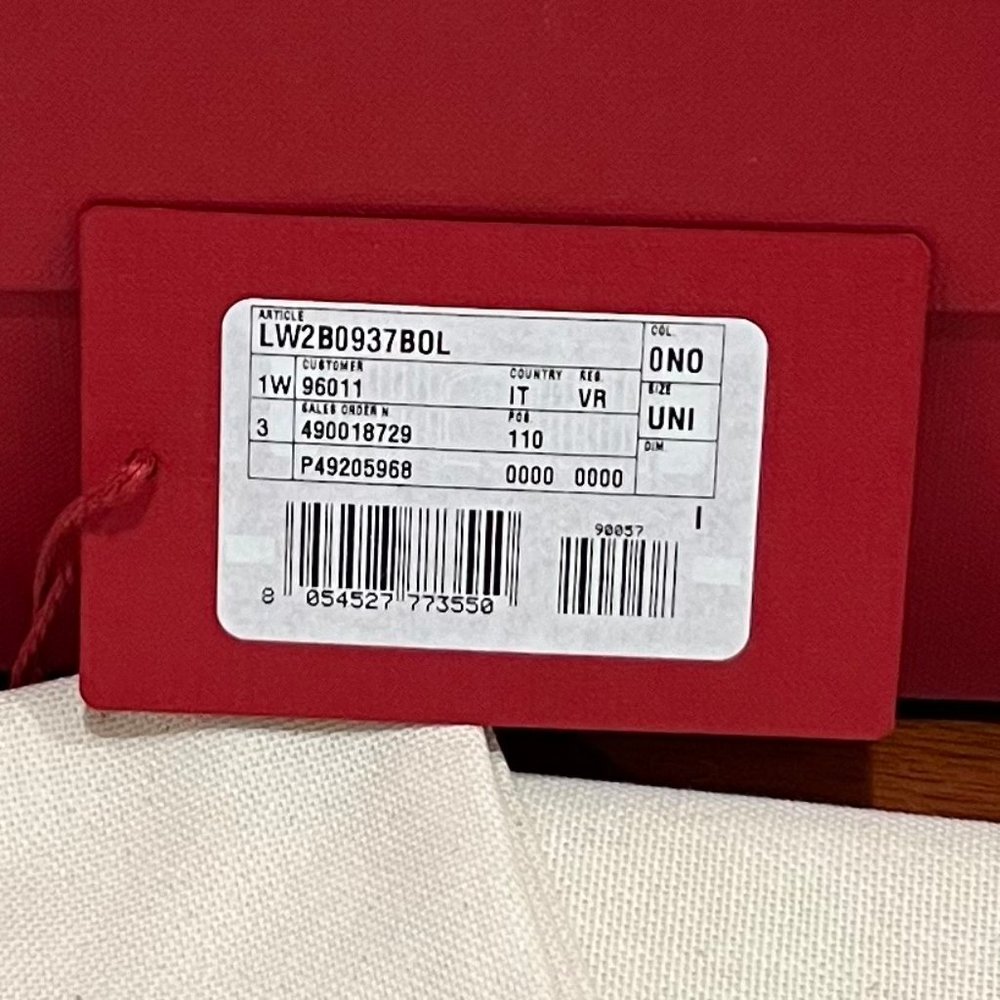 NIB Valentino Garavani Rockstud Leather d'Orsay Pumps - Picture 11 of 11